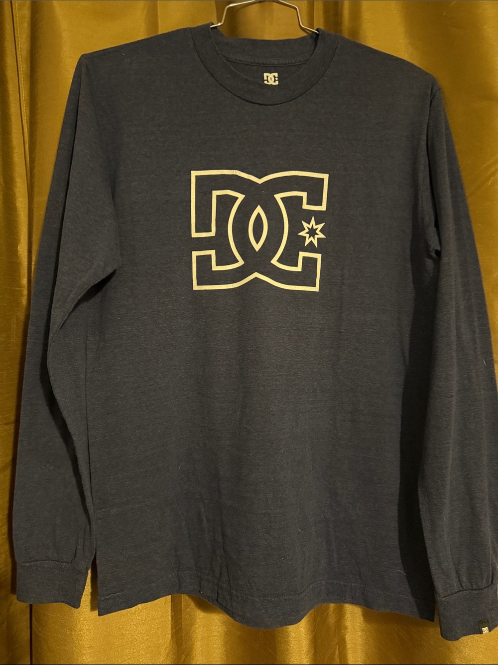 Vintage DC Shoes Y2K Skate Long Sleeve Thermal Shirt - Men's Medium - Slate Blue